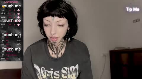 Nana online show from December 2024 02:10:02 PM