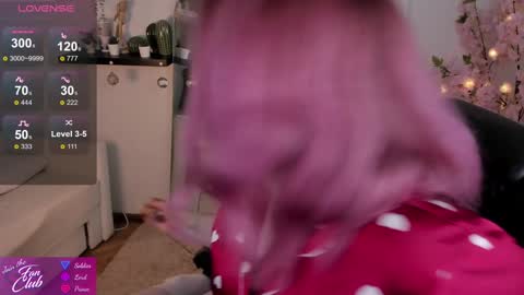 Nancy online show from January 2025 04:17:01 PM