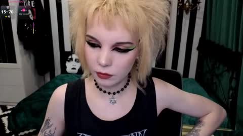 Nancy online show from November 2025 11:48:01 PM