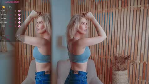 Snapshot of nancyfancyyy chatting on December 2024 07:18:02 AM Follow my page on peach online show from December 2024 07:18:02 AM