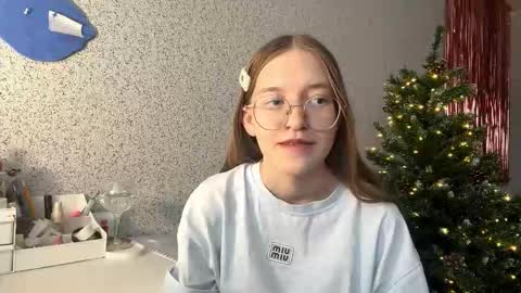 Snapshot of nancytrudics chatting on March 2026 10:55:02 AM Niki online show from March 2026 10:55:02 AM