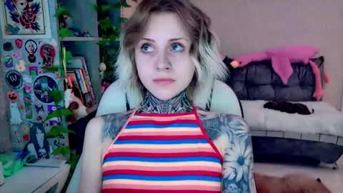 Snapshot of nanitamoore chatting on July 2026 06:43:02 PM Monday-Friday 12-4 AM and 6-9 AM New York time online show from July 2026 06:43:02 PM