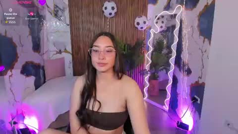 Snapshot of nanni_tay chatting on July 2026 03:00:02 AM Nanni online show from July 2026 03:00:02 AM