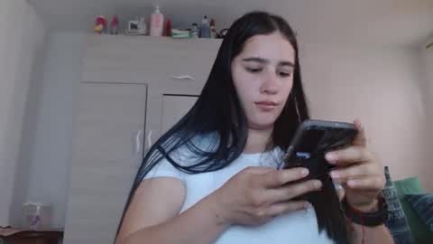 naomi_d online show from April 2026 10:08:02 PM