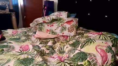 Naomi online show from March 2026 06:25:01 PM