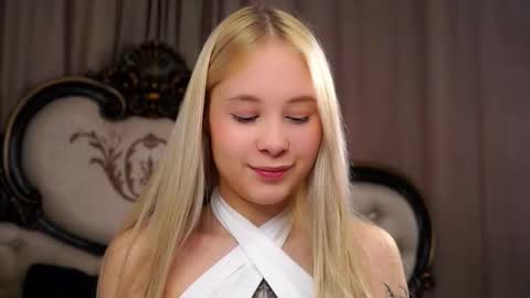 Angel online show from March 2026 02:03:01 AM