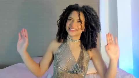 naomidawson online show from November 2025 12:31:02 AM