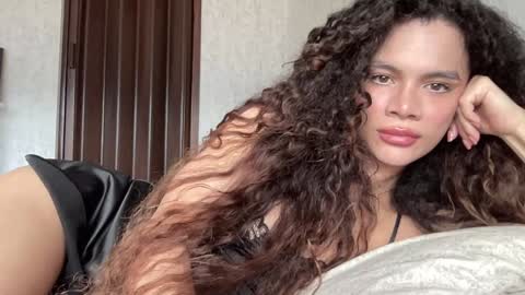 Snapshot of naomigomezz chatting on January 2025 03:37:02 PM Naomi online show from January 2025 03:37:02 PM