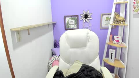 Snapshot of naomy_stanley chatting on July 2026 12:57:02 AM Naomy Stanley online show from July 2026 12:57:02 AM