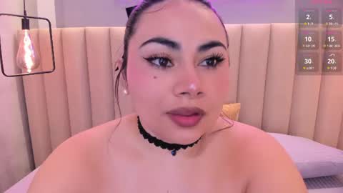Snapshot of naomymonroe_ chatting on June 2026 10:51:01 AM Naomy online show from June 2026 10:51:01 AM