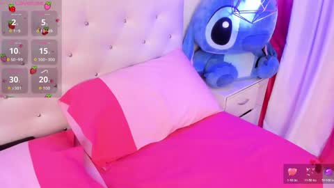 nara_pink online show from April 2026 07:58:01 PM