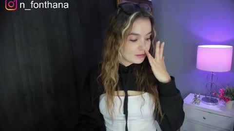 Nashly Fontana online show from December 2025 01:38:02 PM