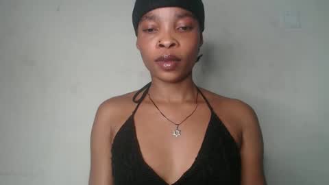 bella online show from October 2025 09:26:02 PM