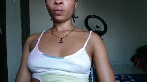 bella online show from November 2025 09:46:01 AM