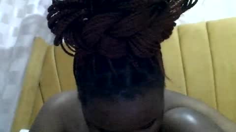Snapshot of nastiestmomplay chatting on June 2026 07:19:01 PM Sweet Ella online show from June 2026 07:19:01 PM