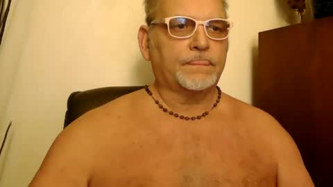 Daddy online show from February 2025 12:40:01 AM