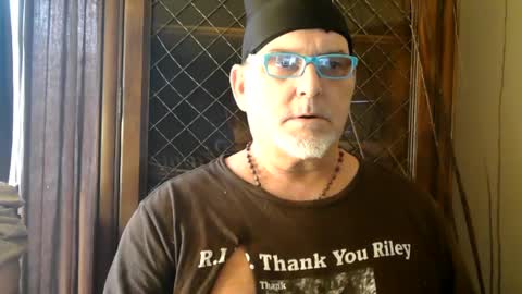 Daddy online show from March 2025 10:38:01 PM