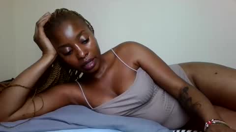 Snapshot of nastyivy1 chatting on May 2026 12:33:01 PM nastyivy1 online show from May 2026 12:33:01 PM