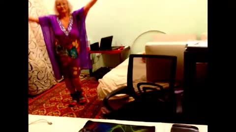 natali online show from December 2025 08:27:01 PM