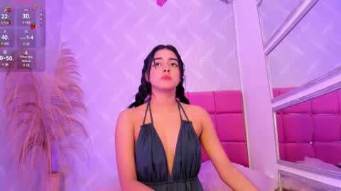 Naty  online show from February 2025 03:26:01 PM