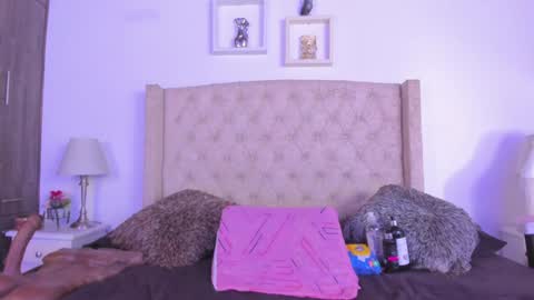 Natalia online show from January 2025 03:08:02 AM