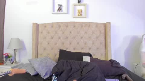 Natalia online show from February 2025 07:04:02 AM