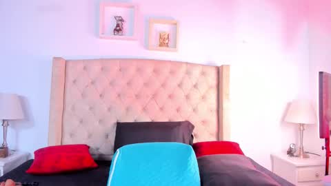 Natalia online show from September 2025 03:51:01 AM