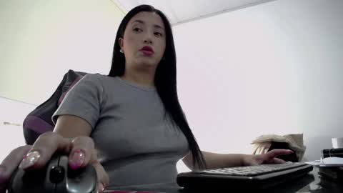 Natalia Kiss online show from April 2026 09:48:01 PM