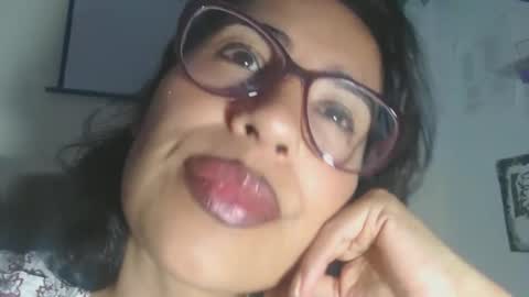 CATHALINA NATA online show from November 2025 11:07:02 PM