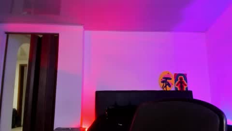 Natalia online show from February 2026 04:00:01 AM