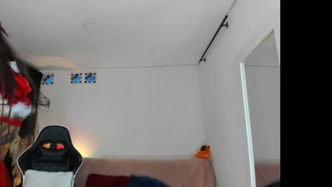 Snapshot of natalie1012 chatting on December 2025 01:51:02 PM natalie1012 online show from December 2025 01:51:02 PM