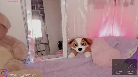       online show from November 2025 09:40:01 PM