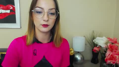Snapshot of natalie_live chatting on February 2025 07:37:02 AM NatalieSexy online show from February 2025 07:37:02 AM