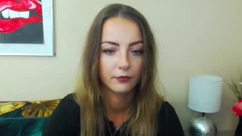 Snapshot of natalie_live chatting on September 2025 06:48:02 AM NatalieSexy online show from September 2025 06:48:02 AM