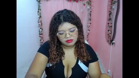 natalie_tits1 online show from September 2025 05:29:02 PM