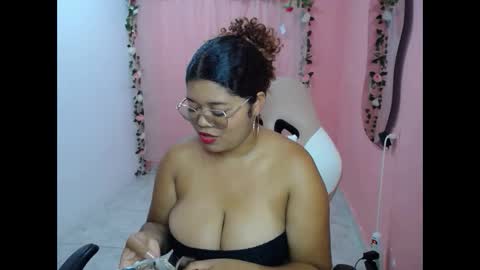 natalie_tits1 online show from October 2025 06:50:02 PM