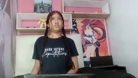 natalieevansx online show from December 2024 04:11:01 PM