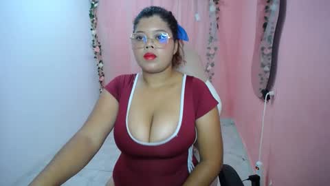 natalielabellex1 online show from September 2025 04:40:02 PM