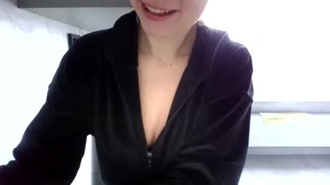 Natali online show from December 2025 12:14:02 PM