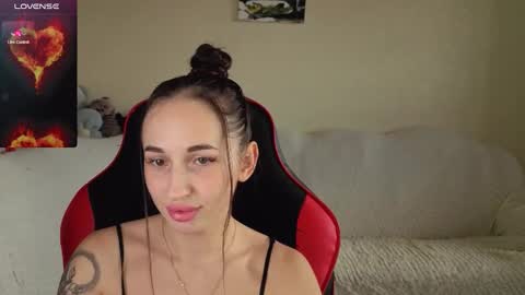 Nataly online show from January 2026 10:41:02 AM