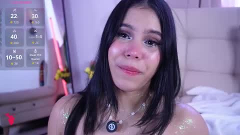 Natasha Sccott online show from November 2025 07:25:01 PM