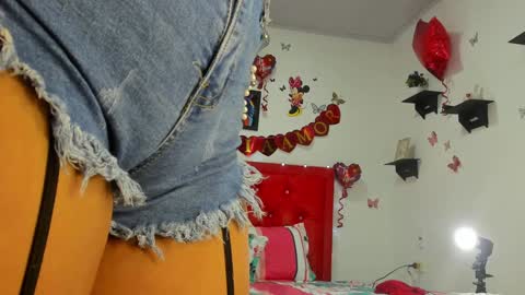 N A T A S H A  online show from February 2025 01:04:02 AM