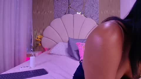 Snapshot of natasha_luna_ chatting on May 2026 07:18:02 PM Natasha online show from May 2026 07:18:02 PM