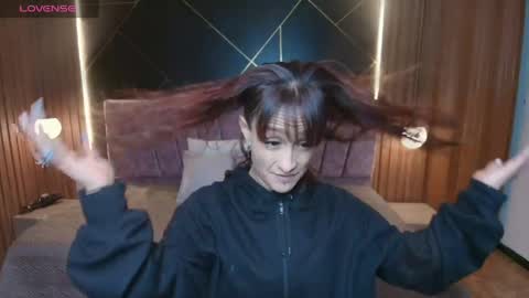 Natasha Mason online show from May 2026 07:19:01 PM