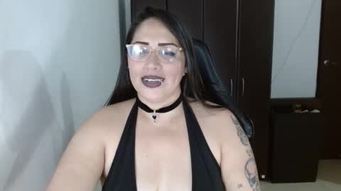 Natasha Smithe  online show from March 2026 01:11:01 AM