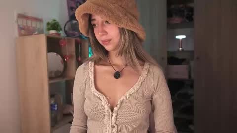 Natasha Independent model online show from February 2026 04:35:02 AM