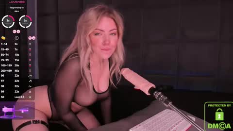 Snapshot of natehalll chatting on March 2025 04:56:01 AM NATE online show from March 2025 04:56:01 AM