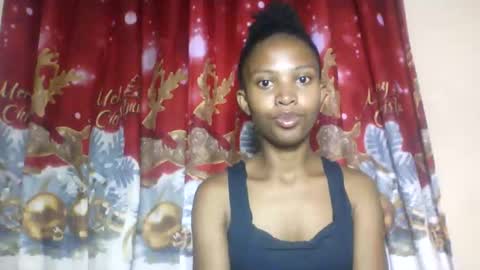 nathalie004 online show from December 2025 05:57:01 AM