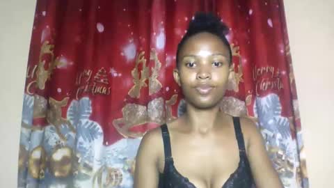 nathalie004 online show from December 2025 06:23:01 AM