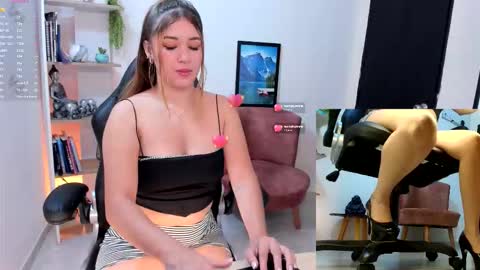 NATHALIE online show from September 2025 10:48:01 AM